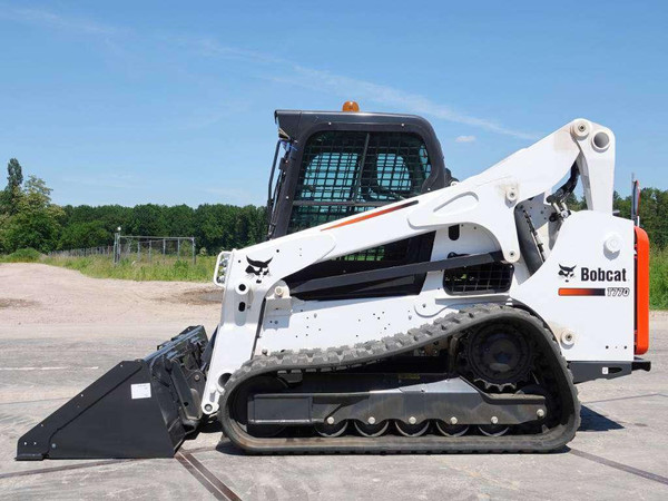 Мини-погрузчик Bobcat T770
