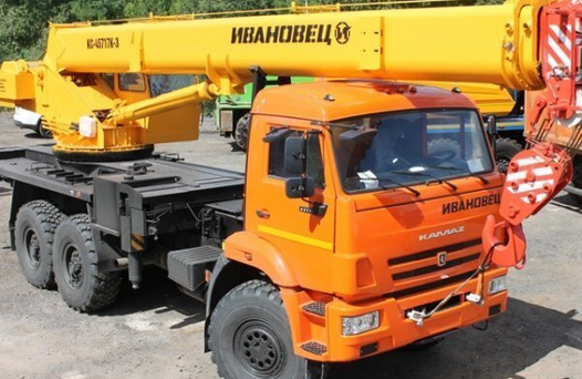 Автокран-вездеход 25 тонн